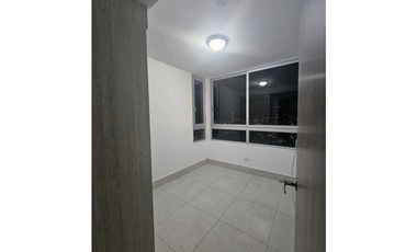 ALQUILO APARTAMENTO PH GREEN WOOD TORRE 100
