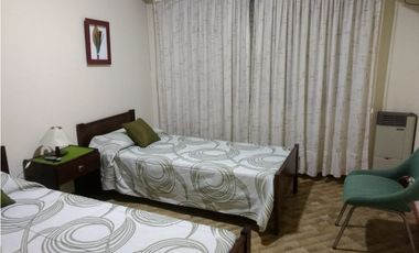 MOGOTES; AMPLIO CHALET  A 100 MTS DE LA COSTA (2º enero)