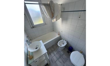 DEPARTAMENTO DE 2 AMBIENTES A LA CALLE CON VISTA A MAR