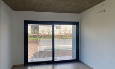 COSTA ESMERALDA- MARITIMO III LOTE 2 - VENTA