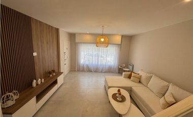 CHALET EN PH 4 AMBIENTES RECICLADO, ZONA PASEO ALDREY