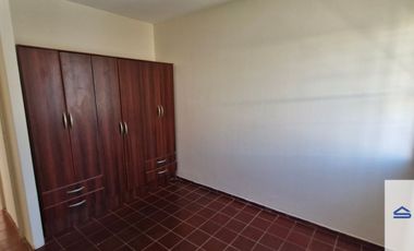 Departamento en alquiler c/ cochera en Luzuriaga