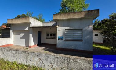 Casa en venta c/ cochera en Mar del Tuyú