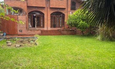 Chalet en venta en Bernal Centro