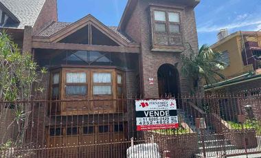 Chalet en venta en Bernal Centro