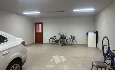 Chalet en venta en Bernal Centro