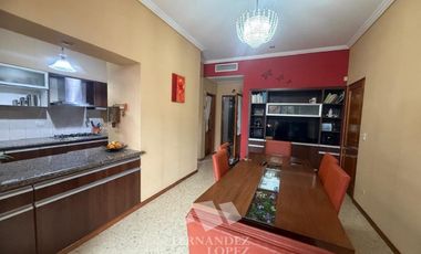 Chalet en venta en Bernal Centro