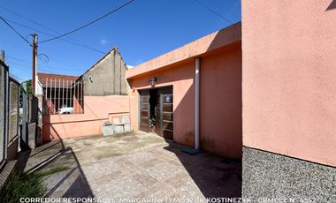 Casa en venta c/ cochera en Burzaco