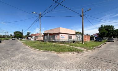 Casa en venta c/ cochera en Burzaco