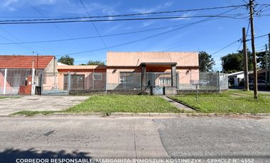 Casa en venta c/ cochera en Burzaco