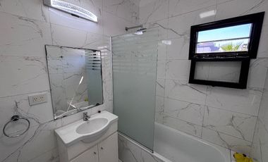 Casa PH en alquiler en Lanus Oeste