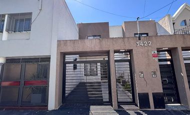 Casa PH en alquiler en Lanus Oeste