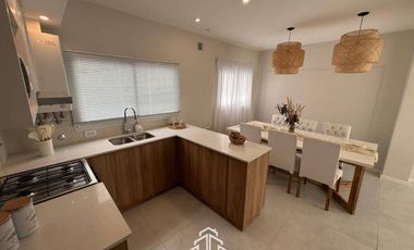 VENTA Chalet Güemes Mar del Plata 5 ambientes con cochera