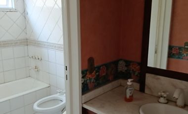 Casa PH en alquiler en Moron Centro