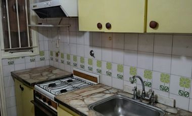 Casa PH en alquiler en Moron Centro