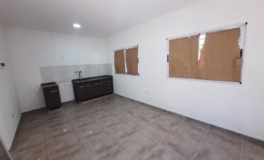 Departamento Tipo Casa en alquiler en Avellaneda Este