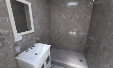 Departamento Tipo Casa en alquiler en Avellaneda Este