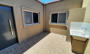Departamento Tipo Casa en alquiler en Avellaneda Este
