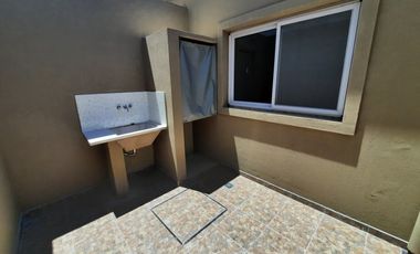 Departamento Tipo Casa en alquiler en Avellaneda Este