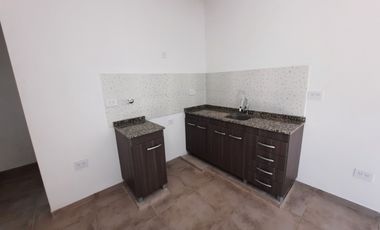 Departamento Tipo Casa en alquiler en Avellaneda Este