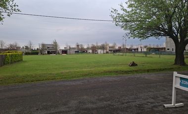 VENTA TERRENO BARRIO LAS CASUARINAS IBARLUCEA 1033,6 M2