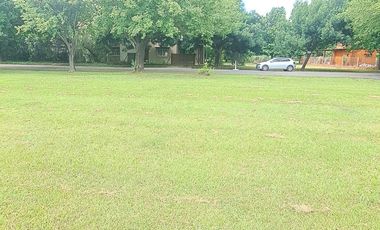 VENTA TERRENO BARRIO LAS CASUARINAS IBARLUCEA 1033,6 M2