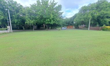 VENTA TERRENO BARRIO LAS CASUARINAS IBARLUCEA 1033,6 M2