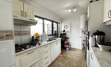 Amplio Penthouse en edificio Lomas de Andalue, San Pedro de la Paz