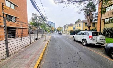 Estacionamiento en venta en PROVIDENCIA