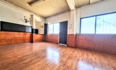 Local comercial en venta en LA CISTERNA