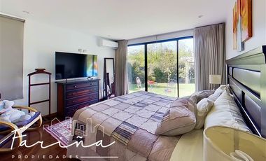 Casa en Arriendo en Las Hualtatas justo en la esquina con Pedro Lira Urquieta