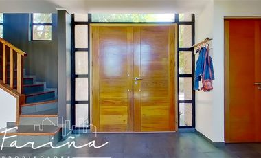 Casa en Arriendo en Las Hualtatas justo en la esquina con Pedro Lira Urquieta