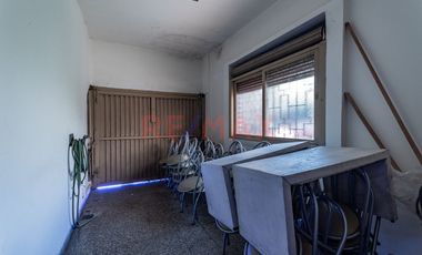 Casa con Jardin y cochera en Villa Lugano