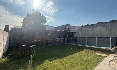 VENTA CASA MULTIFAMILIAR TALAR PILETA QUINCHO