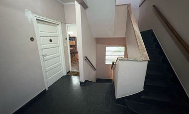 VENTA PH 2 AMBIENTES SIN EXP. LINIERS