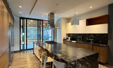 Casa de Lujo en Renta en Alcazar Poniente, Vallarta Universidad, Zapopan