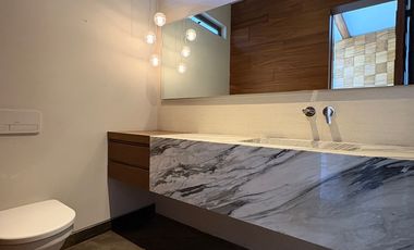 Casa de Lujo en Renta en Alcazar Poniente, Vallarta Universidad, Zapopan