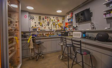 Hermosa casa de lujo en venta en Bosque de los Lagos con alberca y elevador