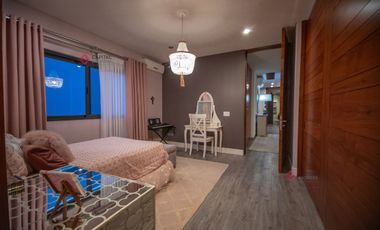 Hermosa casa de lujo en venta en Bosque de los Lagos con alberca y elevador