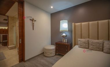 Hermosa casa de lujo en venta en Bosque de los Lagos con alberca y elevador