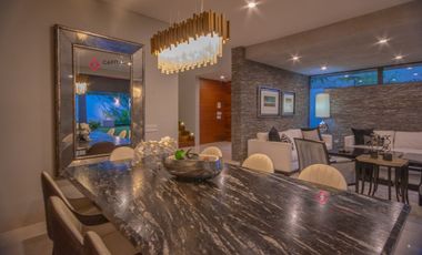 Hermosa casa de lujo en venta en Bosque de los Lagos con alberca y elevador