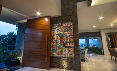 Hermosa casa de lujo en venta en Bosque de los Lagos con alberca y elevador