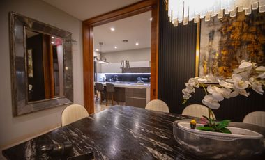 Hermosa casa de lujo en venta en Bosque de los Lagos con alberca y elevador