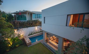 Hermosa casa de lujo en venta en Bosque de los Lagos con alberca y elevador