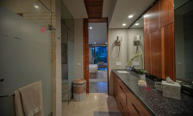 Hermosa casa de lujo en venta en Bosque de los Lagos con alberca y elevador