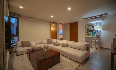 Hermosa casa de lujo en venta en Bosque de los Lagos con alberca y elevador