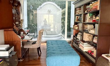 Magnífica Casa en Lomas Altas (VP)