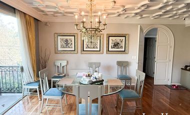 Magnífica Casa en Lomas Altas (VP)