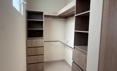 ¡APROVECHA! AMPLIAS CASAS NUEVAS EN VENTA EN CONDOMINIO PEQUEÑO AL NORTE DE AGS.