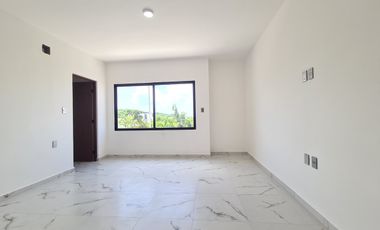 Casa en Venta Lomas de la Rioja | 4 recámaras